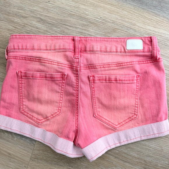 Celebrity Pink Women's Coral Jean Shorts, Size 5/27 - Picture 4 of 5